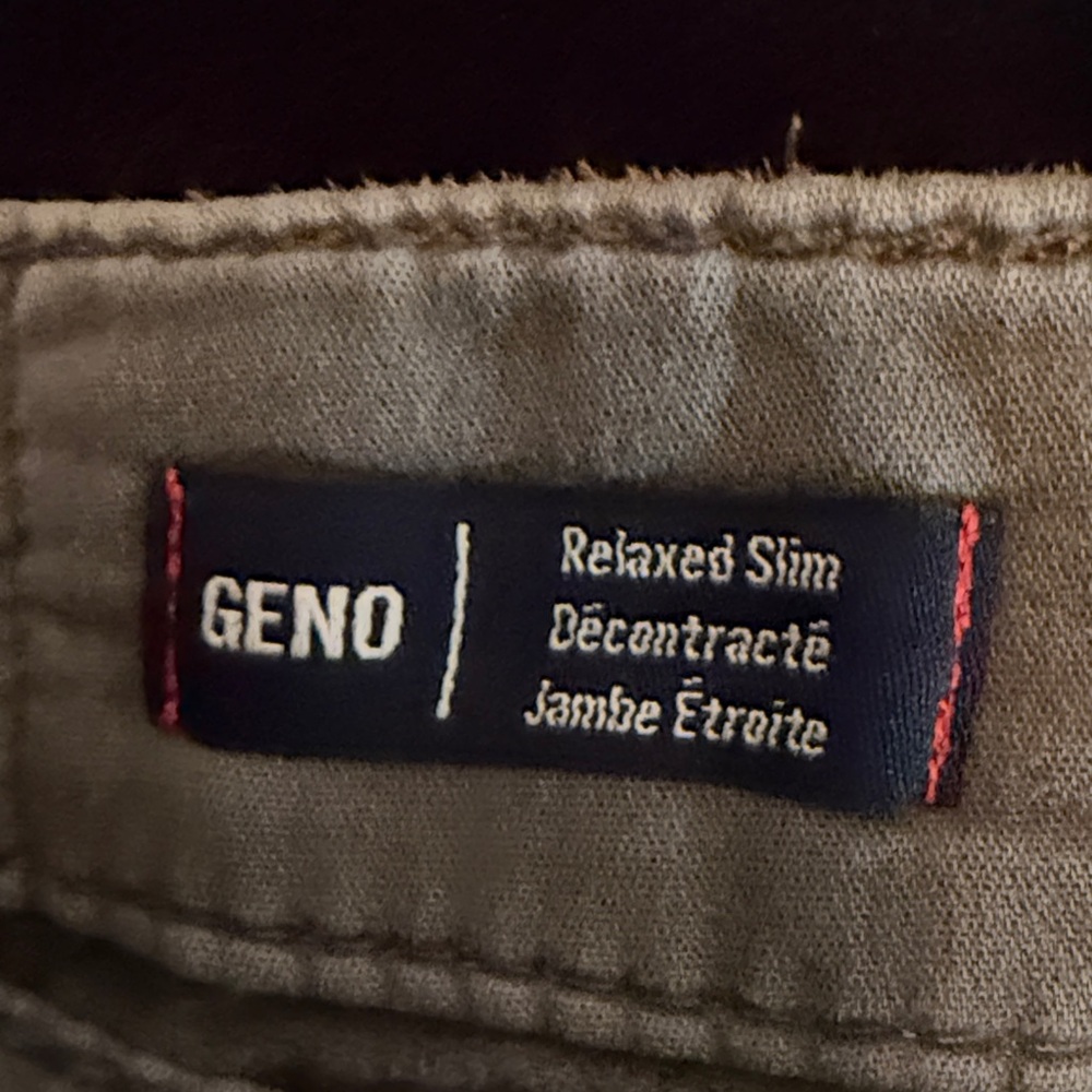 True Religion Gray Jean Shorts for Men - Picture 5 of 5
